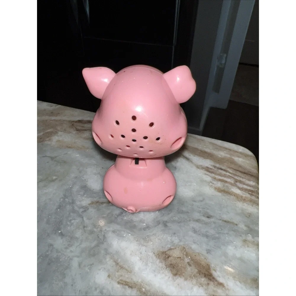 Pig Chirping Animal Indoor Decor Mini Motion Activated Sounds Plastic Oink Sound
